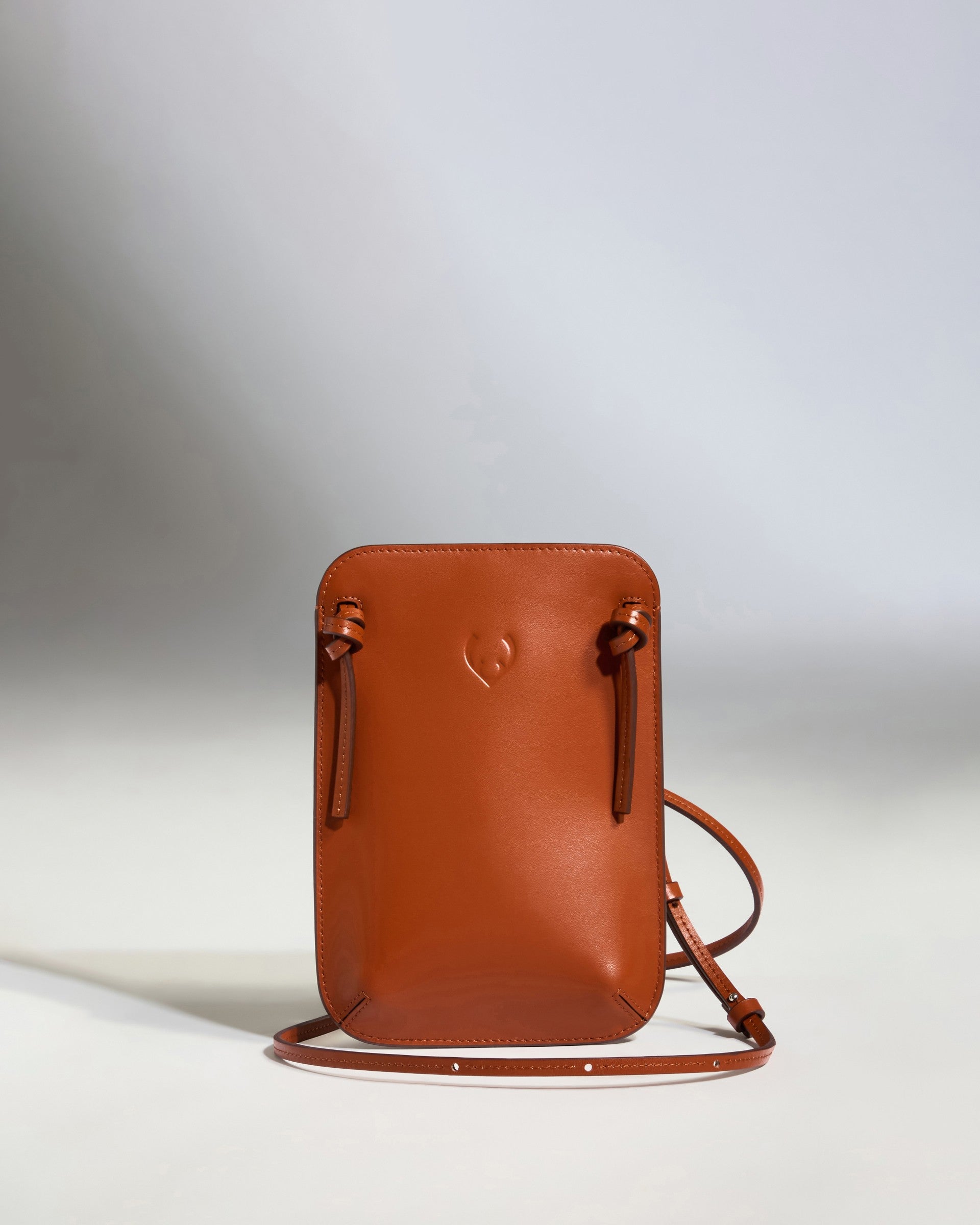 Crossbody Bag in Tan Leather - Heritage Collection