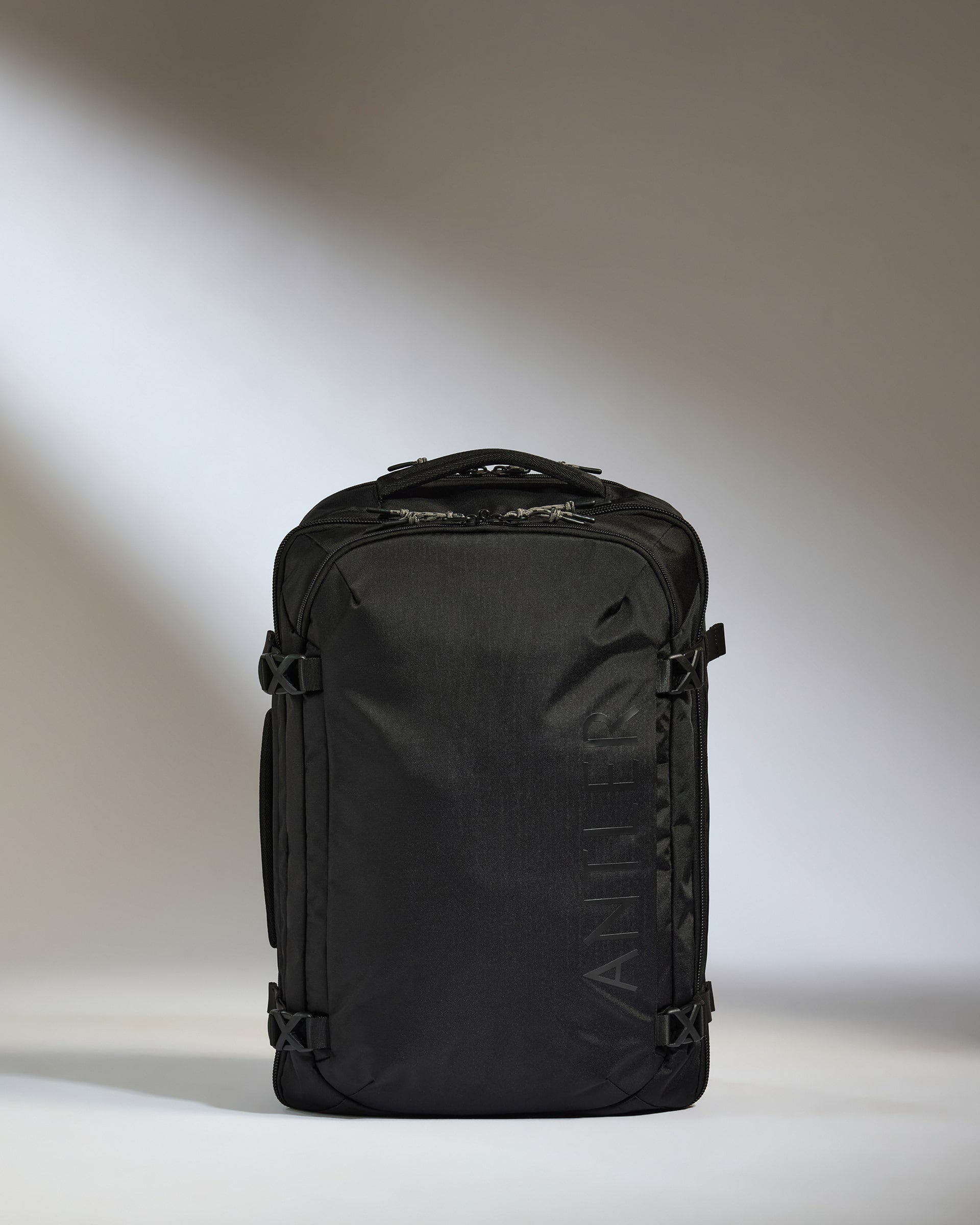 Discovery 45L Backpack in Black