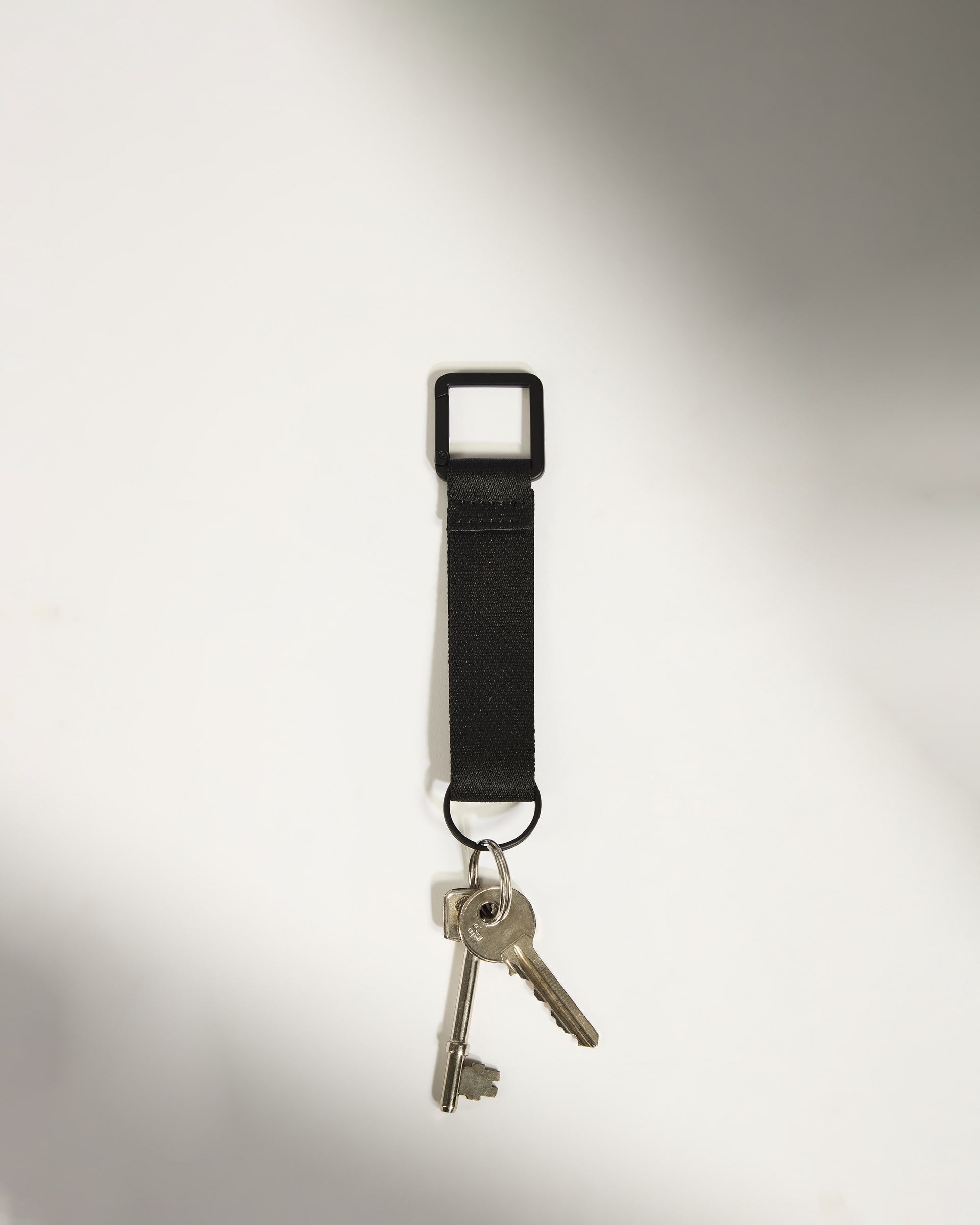 Icon Keyring in Black