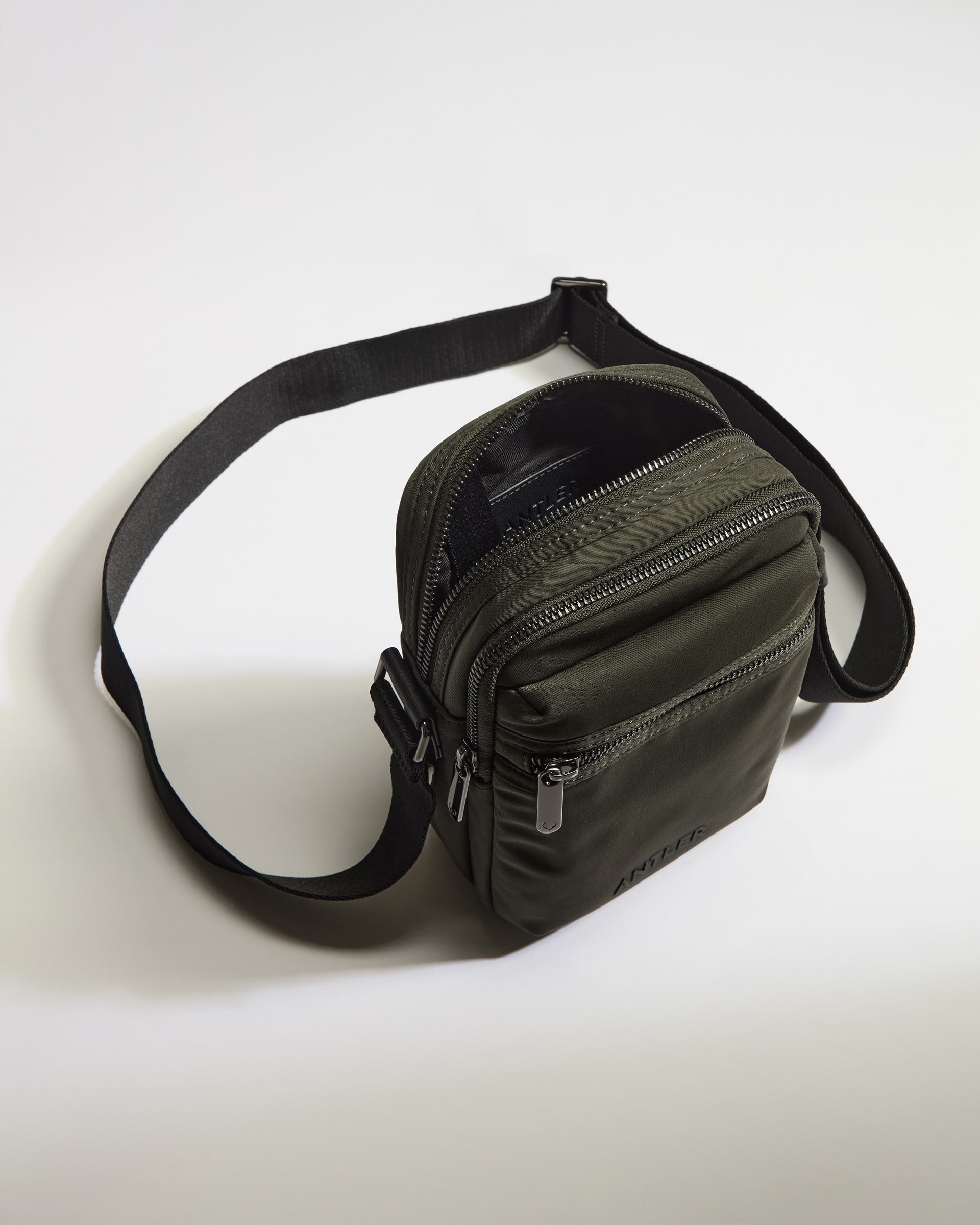 Icon Crossbody Bag in Dark Khaki Green