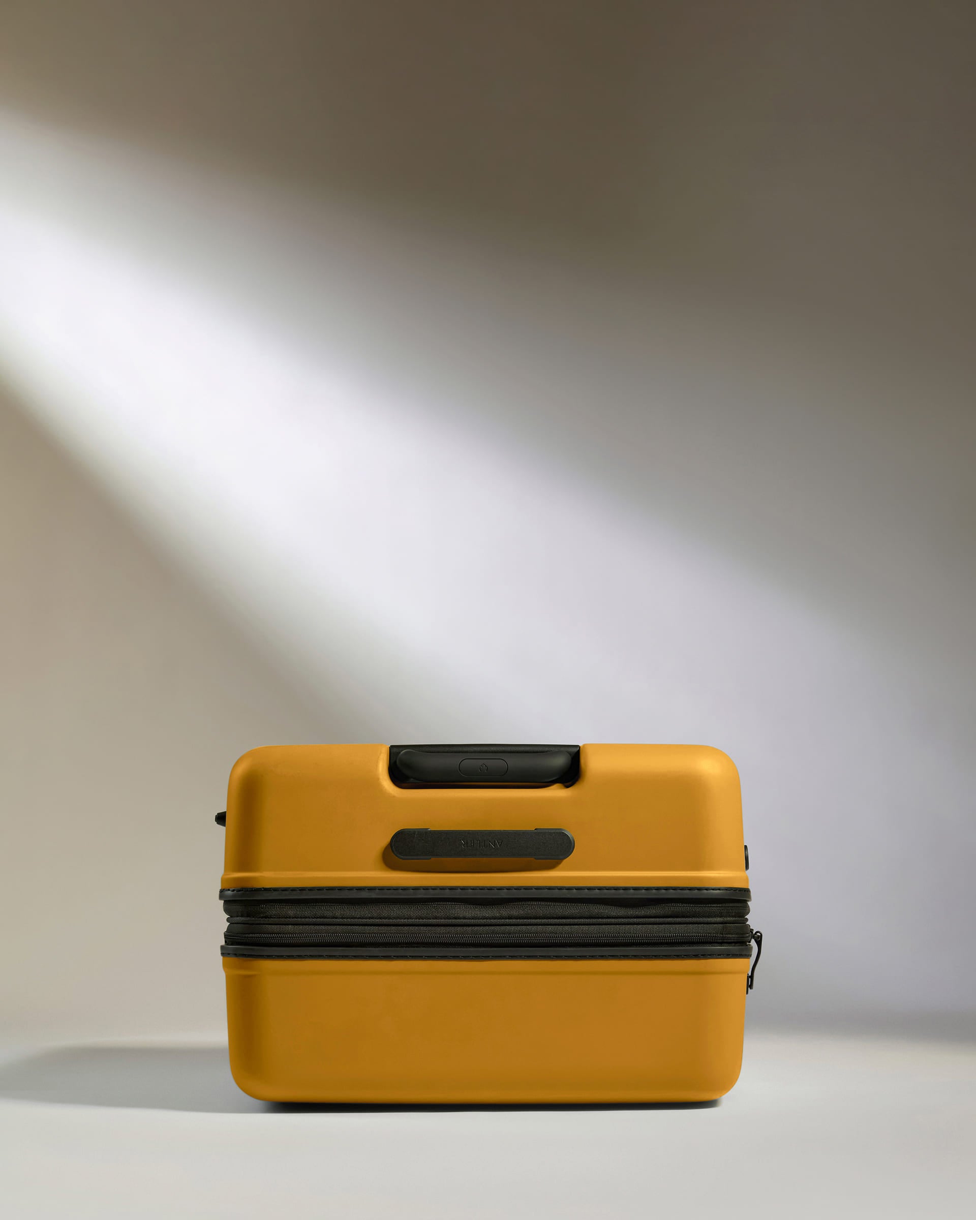 Large Luggage in Mustard Yellow - Icon Stripe