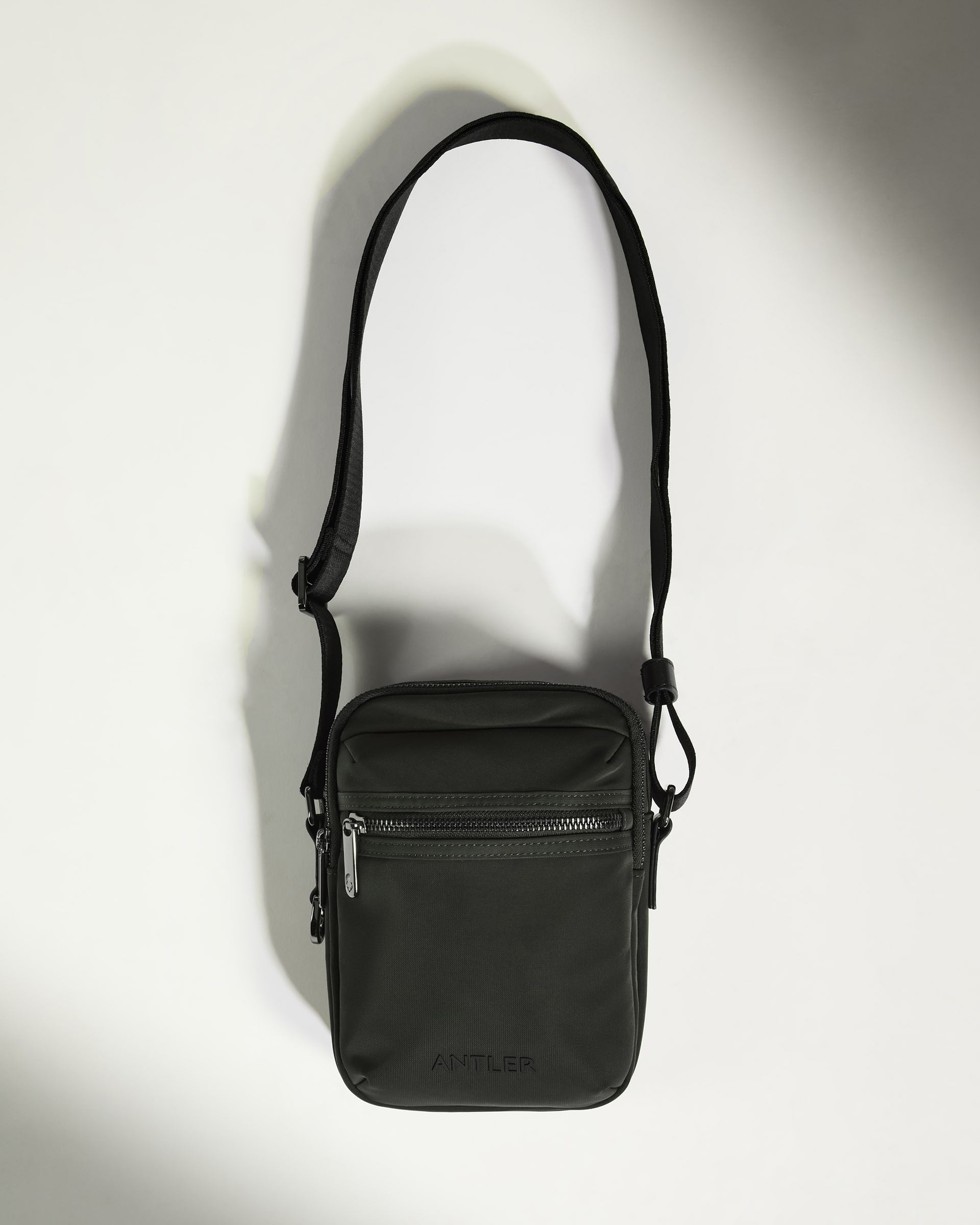 Icon Crossbody Bag in Dark Khaki Green