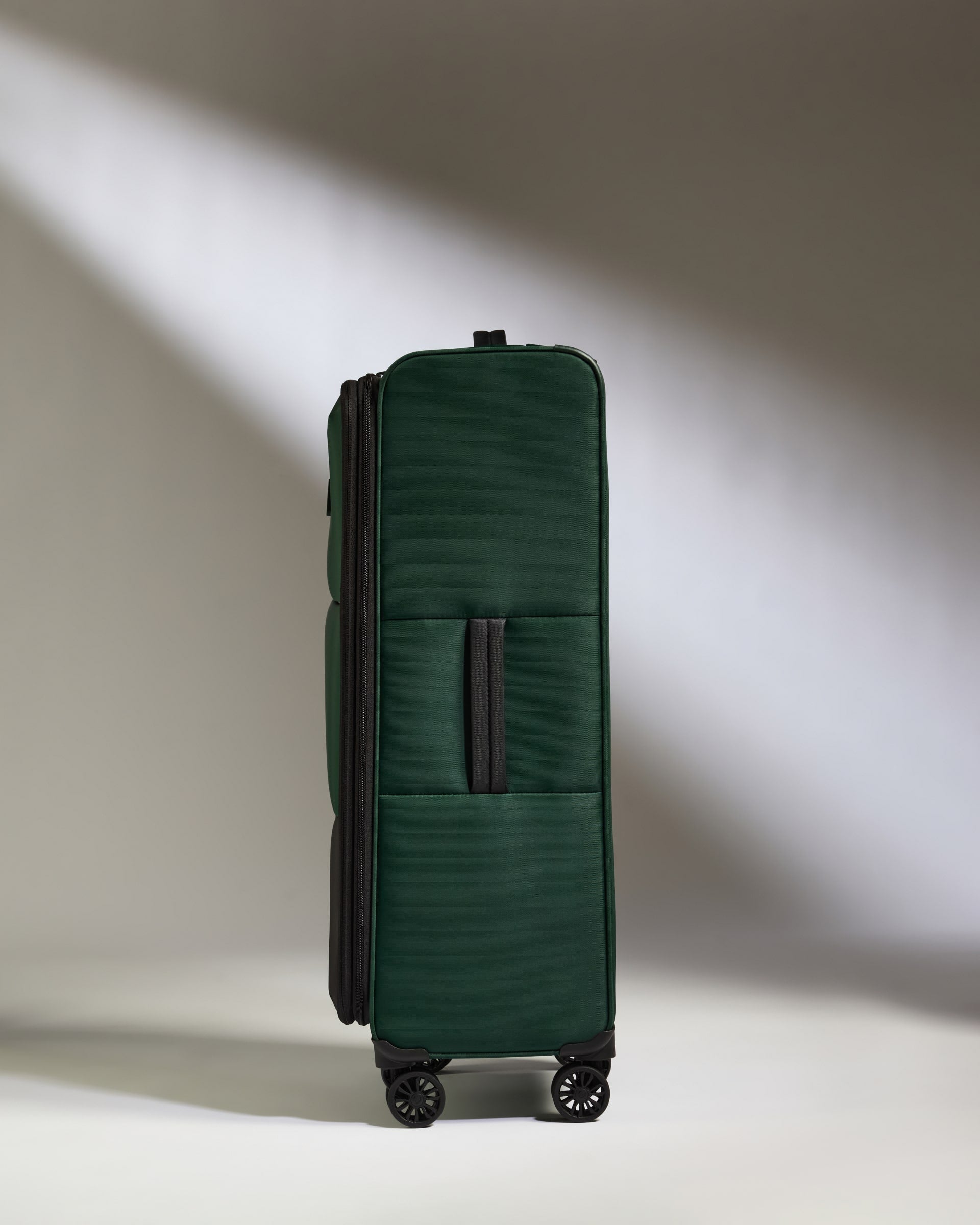 Lightest Large Luggage in Antler Green - Soft Stripe 2.0