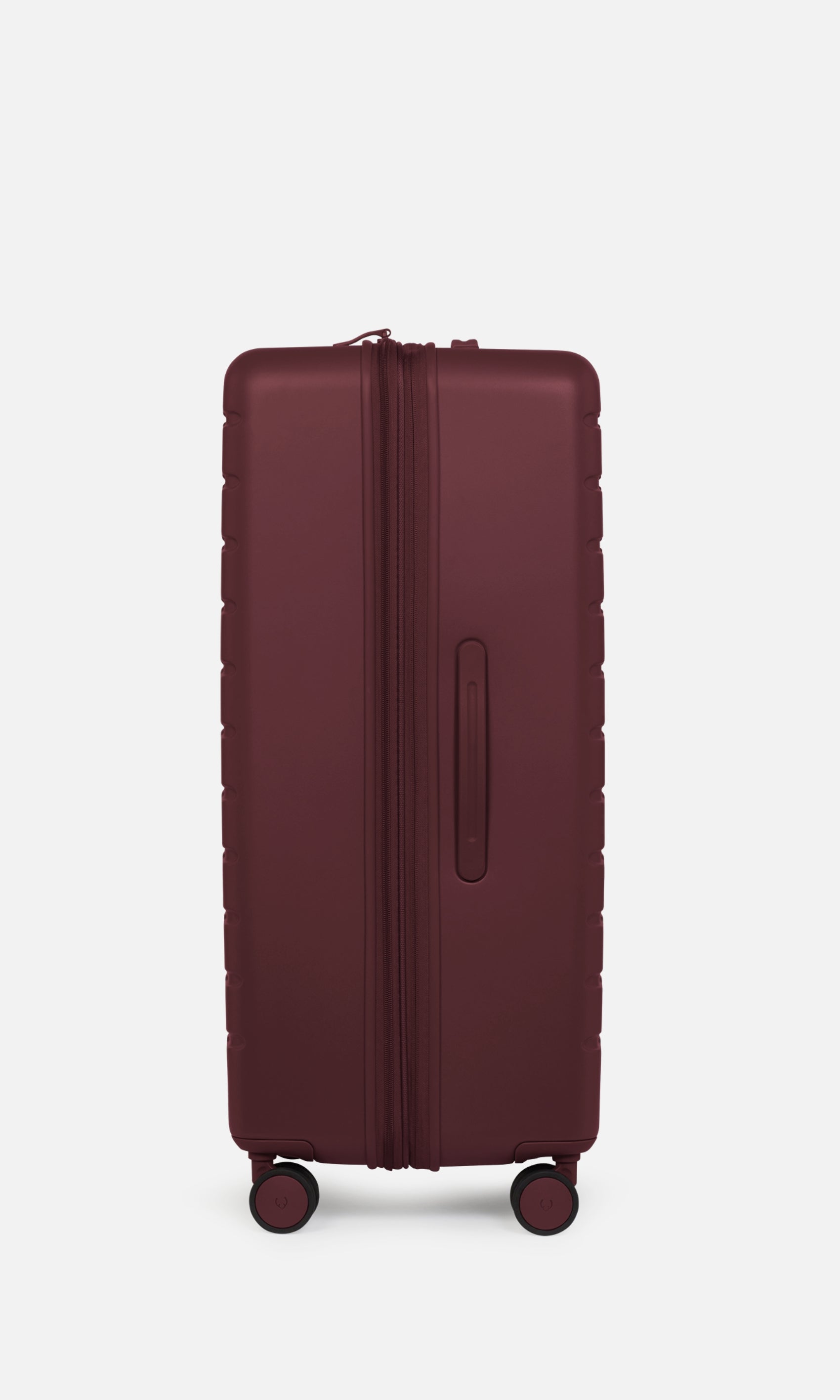 Medium Luggage in Berry Red - Stamford 2.0