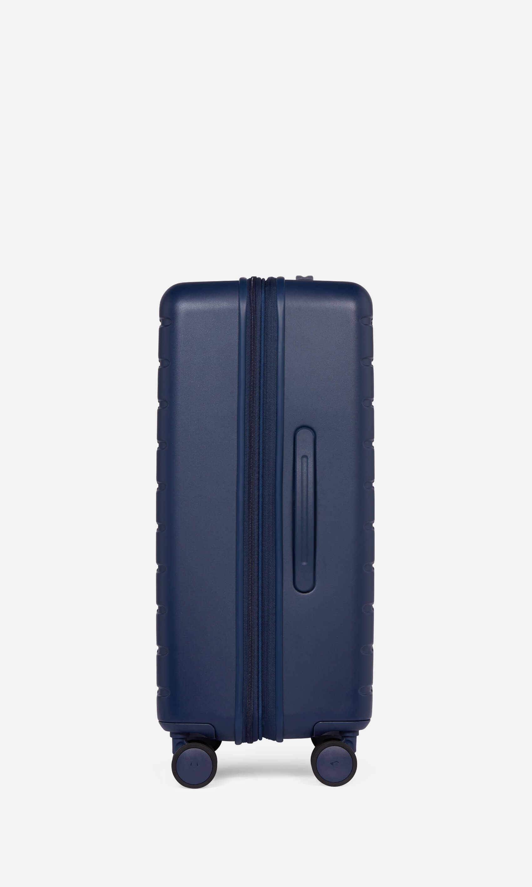 Medium Luggage in Dusk Blue - Stamford 2.0