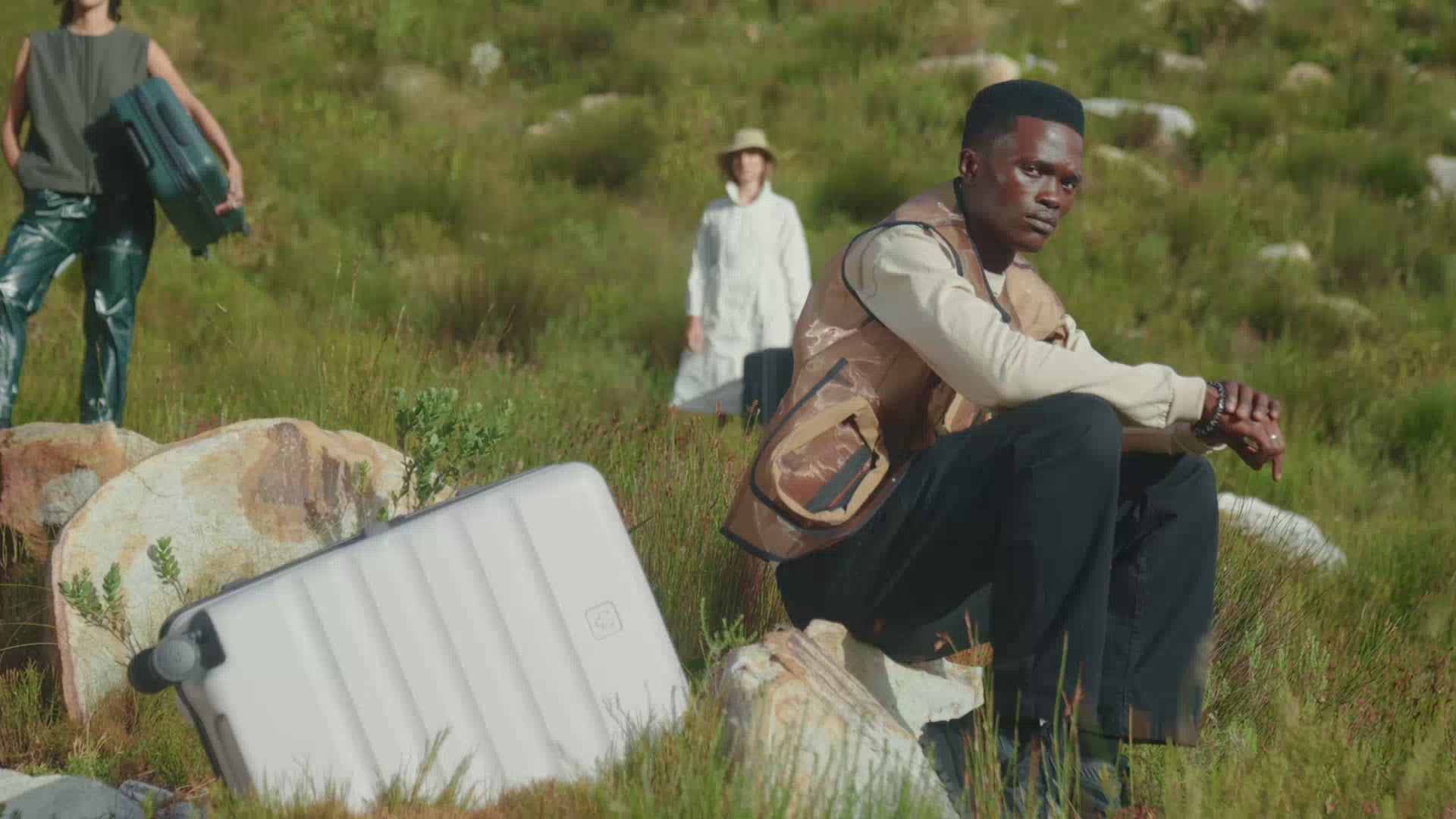 desktop video poster